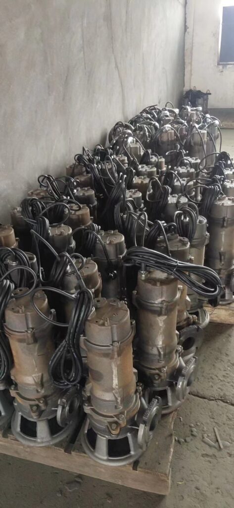 WQK/QG Submersible Sewage Pump with Cutting Blade